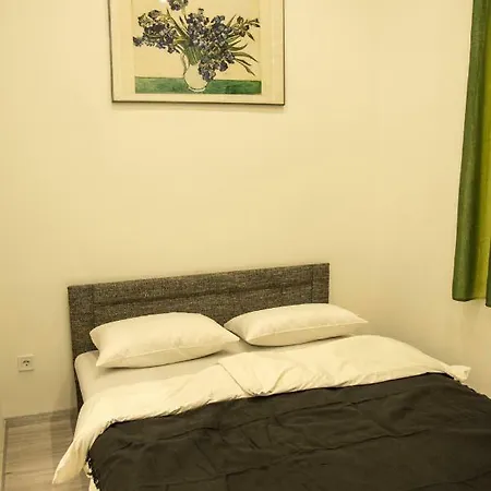 Diamond - Castle Muranyi Apartment *