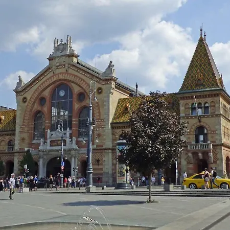 Diamond - Castle Muranyi Budapest